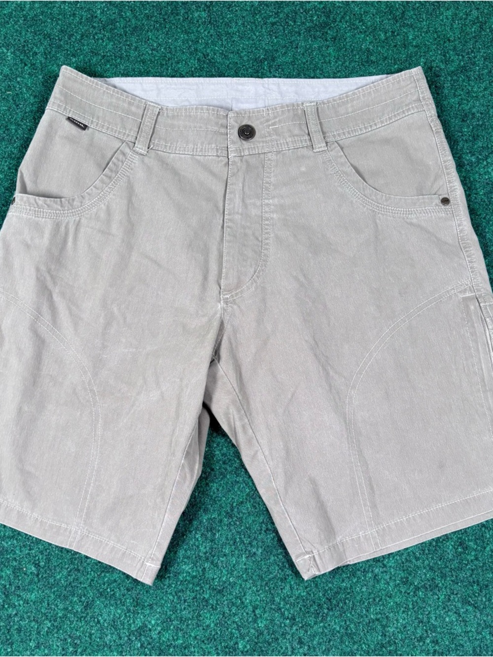 Kuhl Ramblr Shorts Mens 32 Grey Hiking Outdoor Zip Pockets Vintage Patina Dye